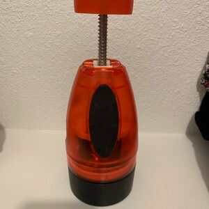 Nut chopper large and sturdy